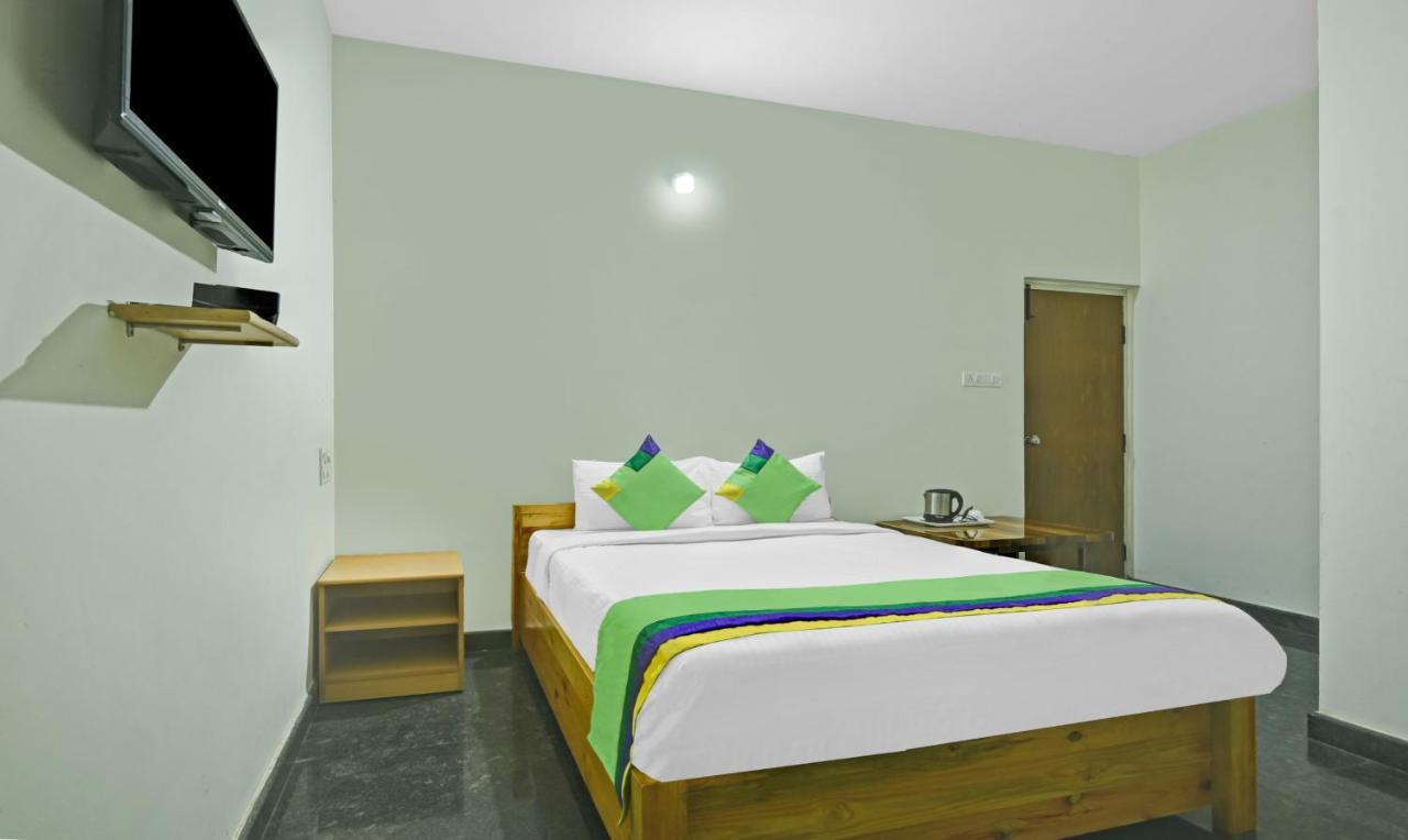 Treebo Trend Karan Residency Hotel Maiçor Exterior foto