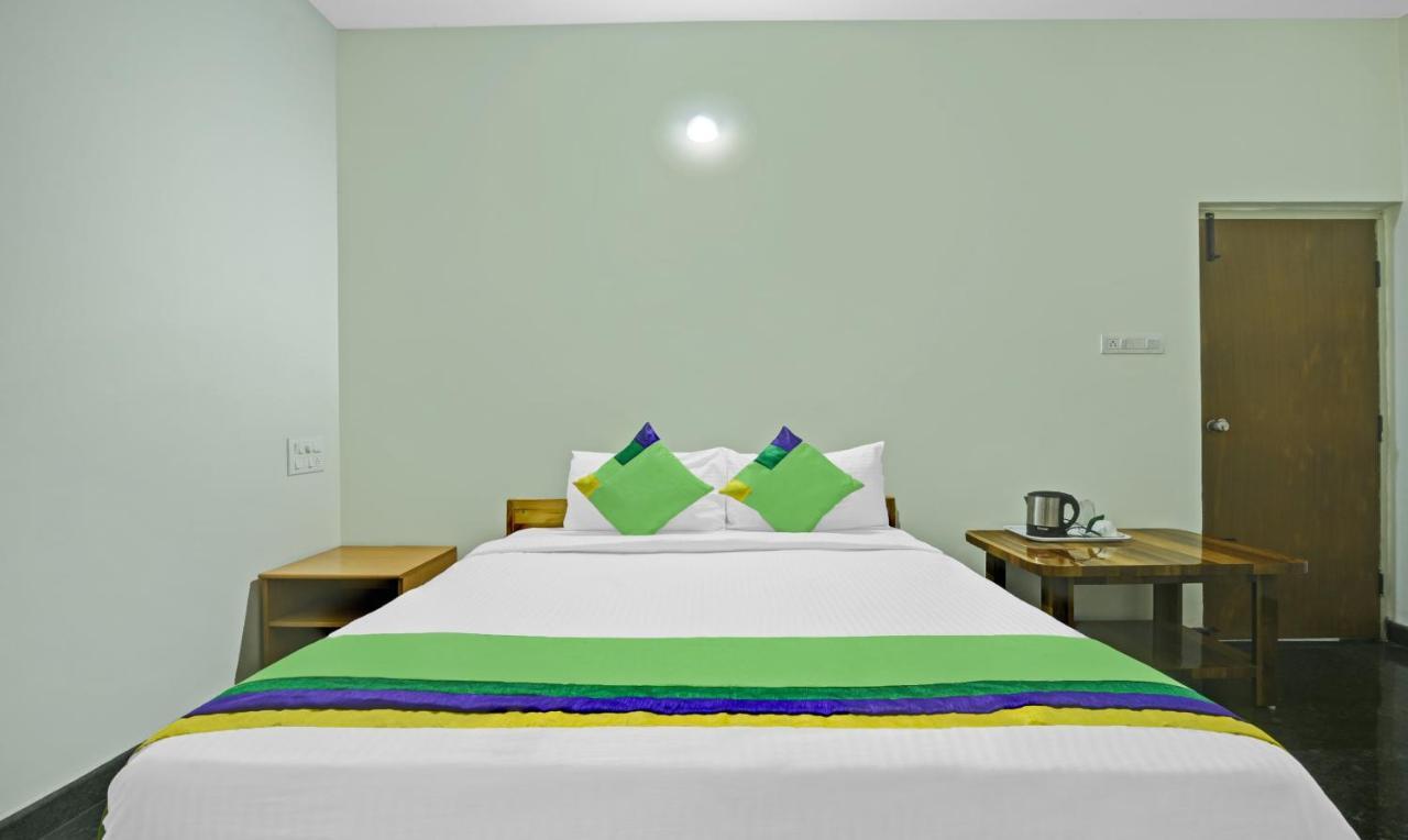 Treebo Trend Karan Residency Hotel Maiçor Exterior foto