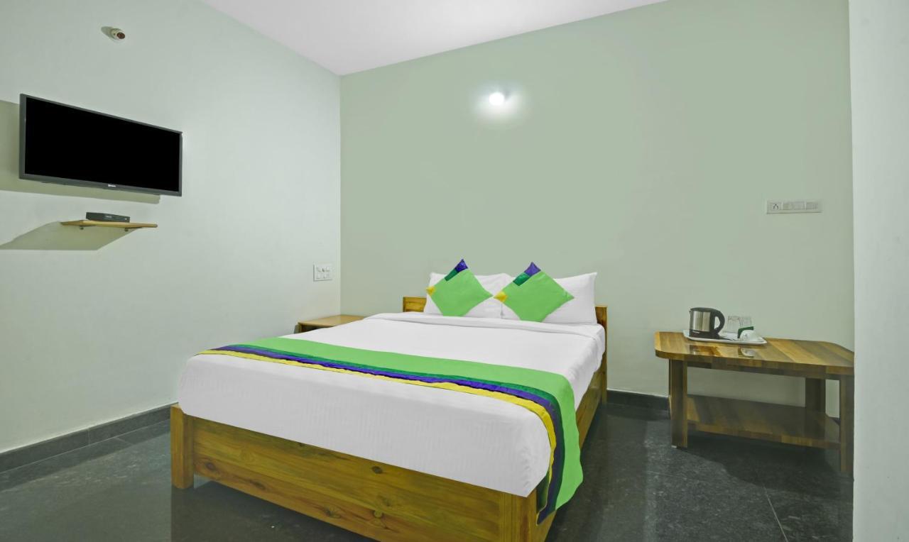 Treebo Trend Karan Residency Hotel Maiçor Exterior foto